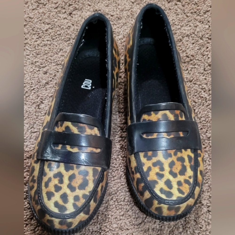 Leopard Print rubber rain loafers